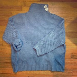 American Eagle sweater in light blue, size xs
